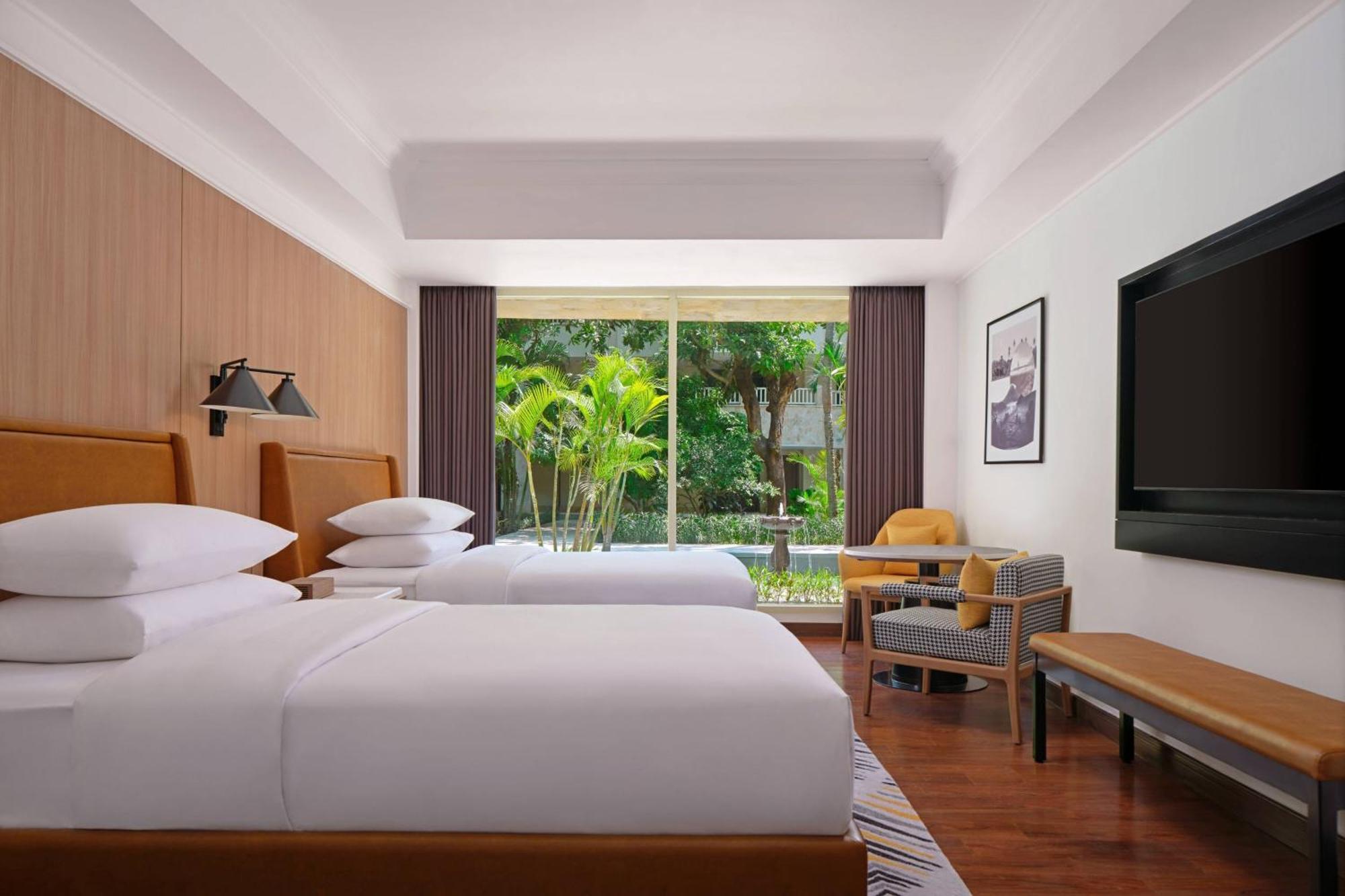 Sheraton Jakarta Soekarno Hatta Airport Tangerang Buitenkant foto