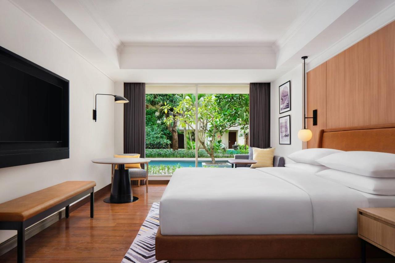Sheraton Jakarta Soekarno Hatta Airport Tangerang Buitenkant foto
