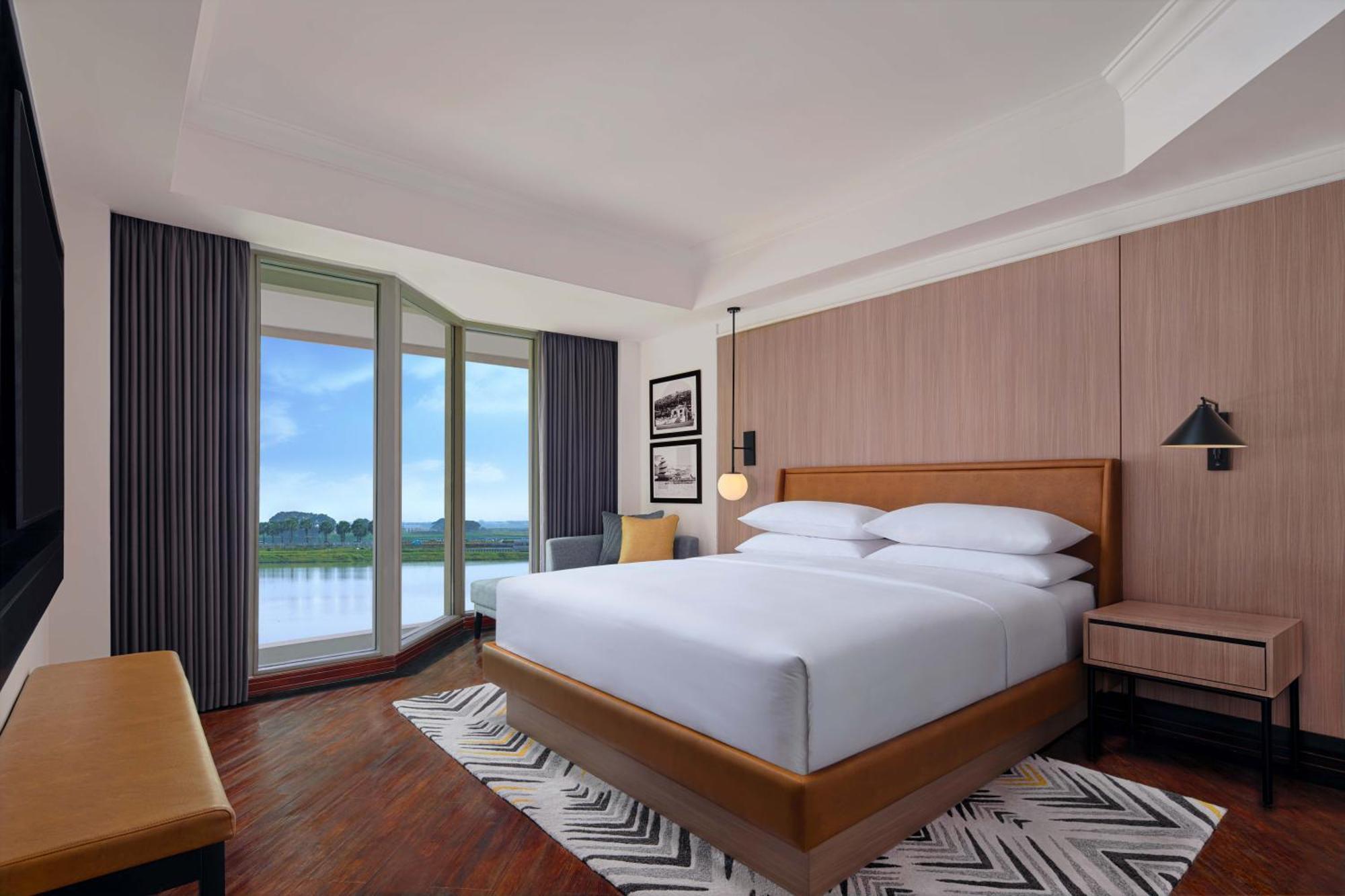 Sheraton Jakarta Soekarno Hatta Airport Tangerang Buitenkant foto
